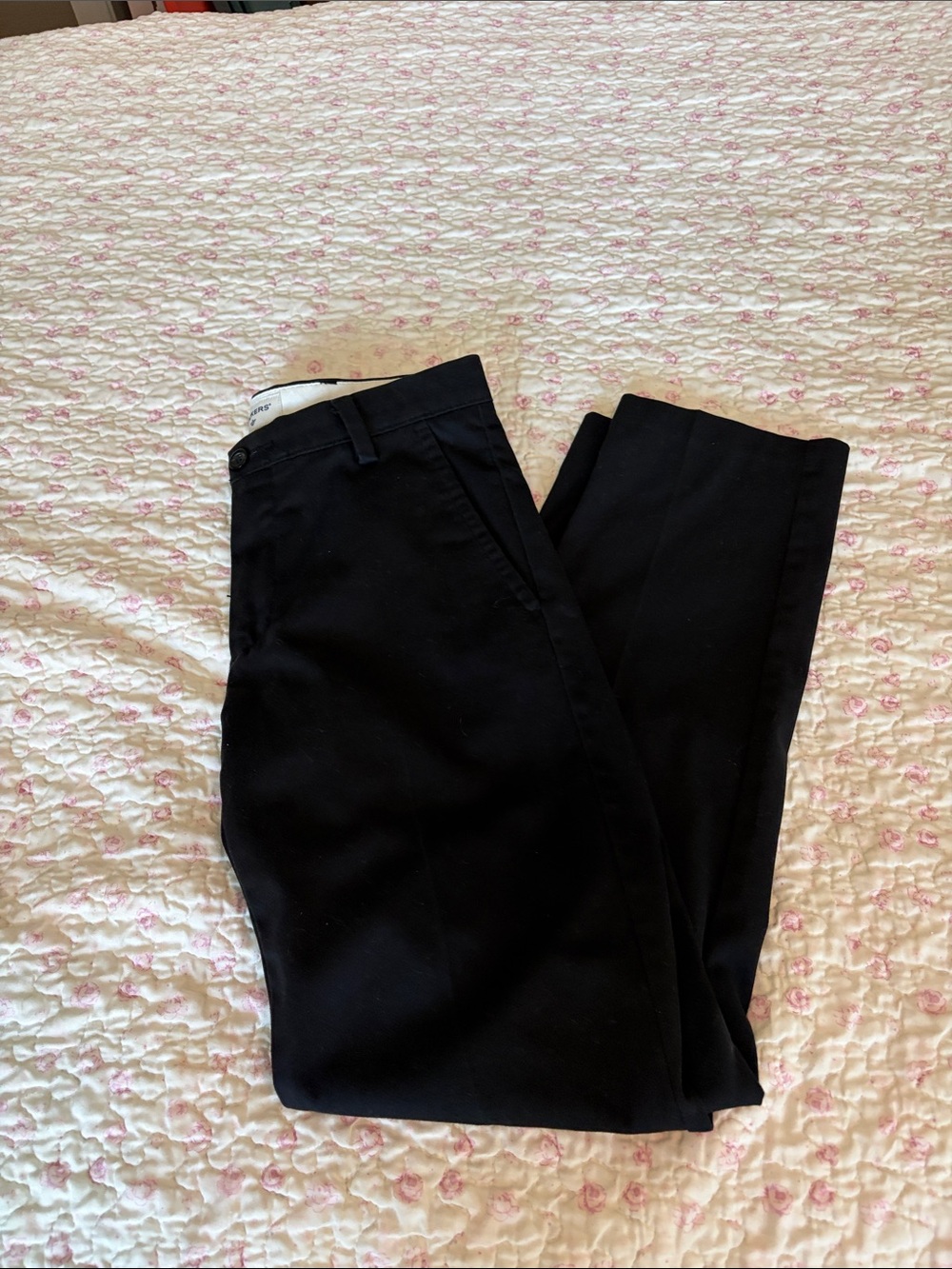 Dockers Men's Black flat front pants 29x32